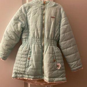 Girls DKNY coat. Excellent condition worn a few times. Light teal color. Size 6X